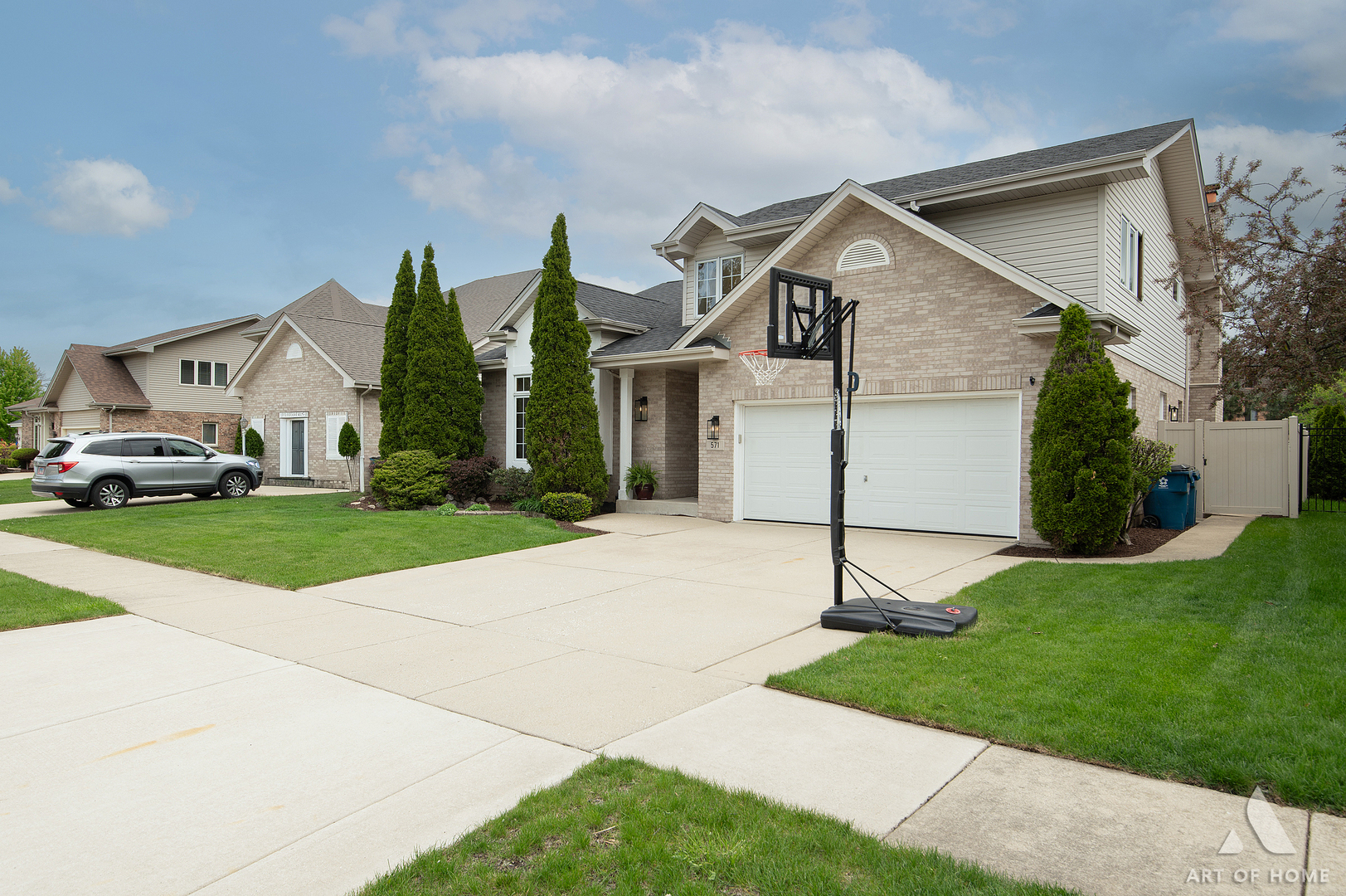 571 North Veterans Parkway Addison IL 60101