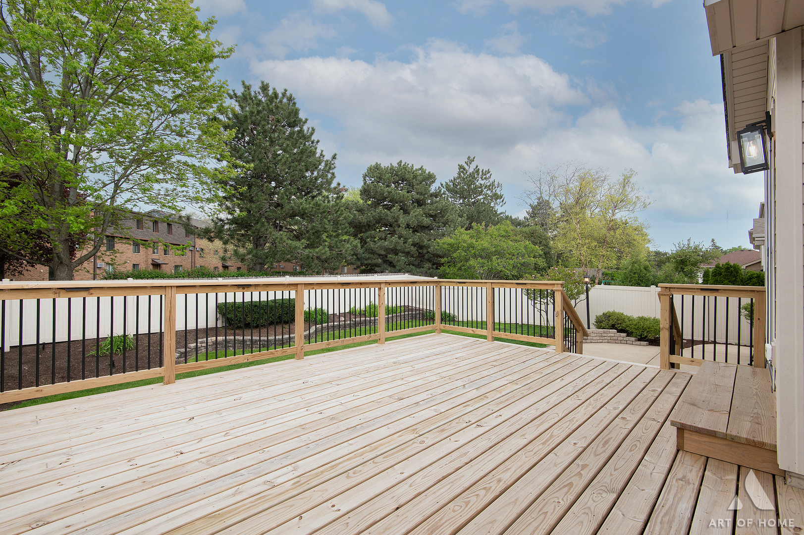 571 North Veterans Parkway Addison IL 60101