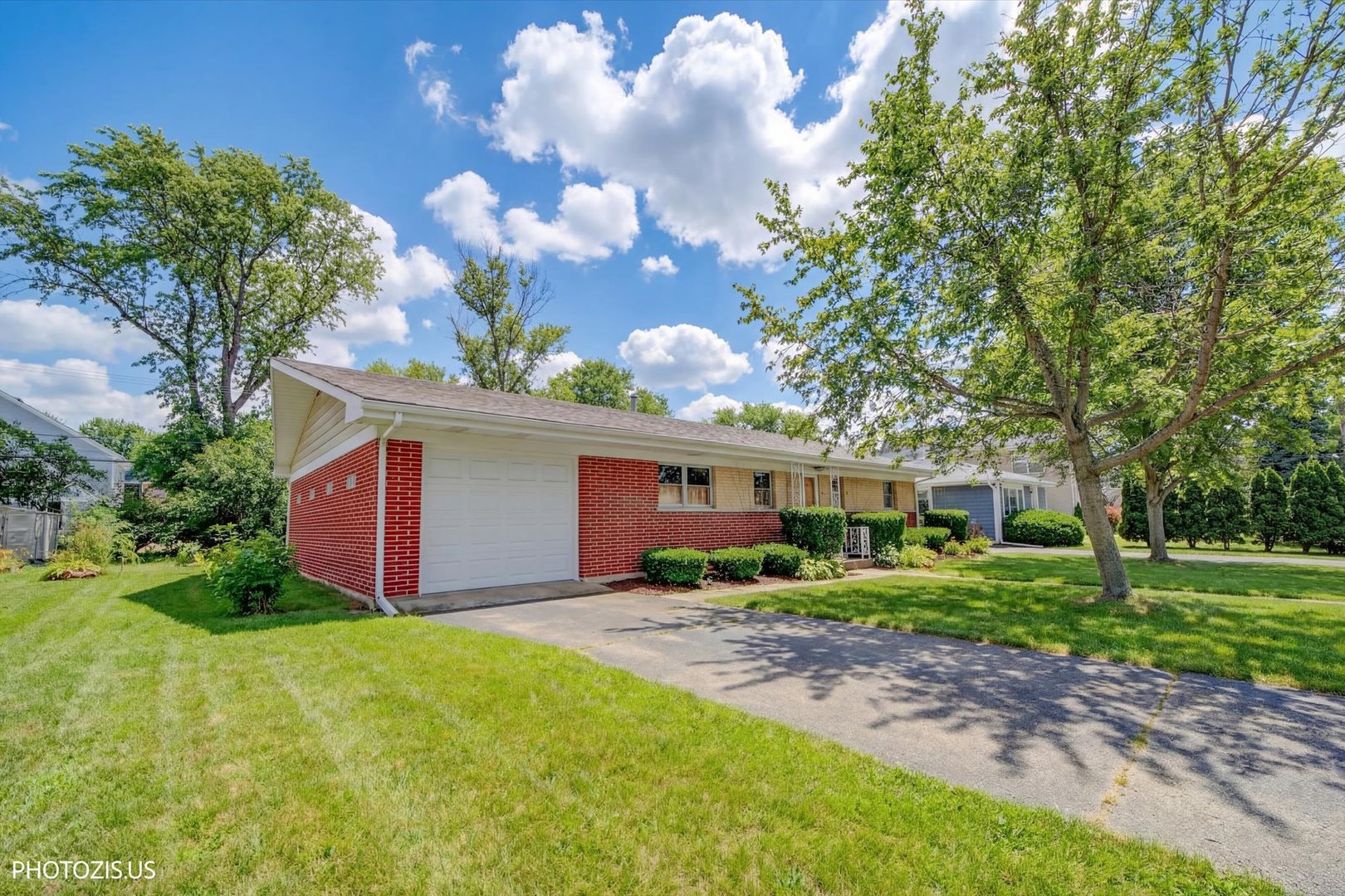 4707 Fairview Avenue Downers Grove IL 60515