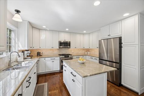 749 Summit Street Downers Grove IL 60515
