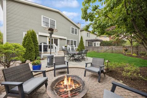 749 Summit Street Downers Grove IL 60515