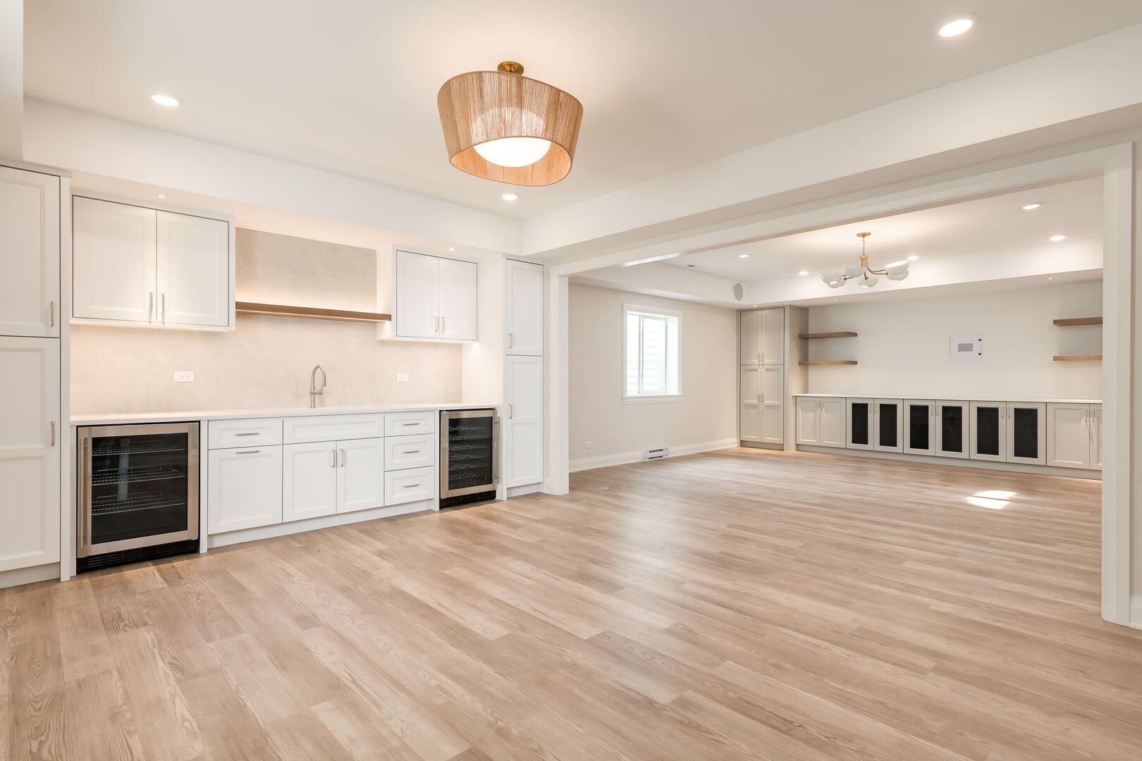 900 South Colfax Avenue Elmhurst IL 60126