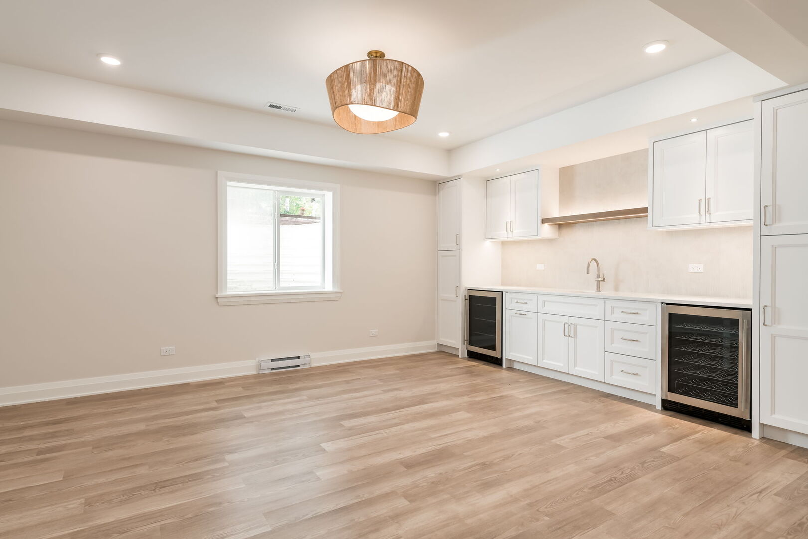 900 South Colfax Avenue Elmhurst IL 60126