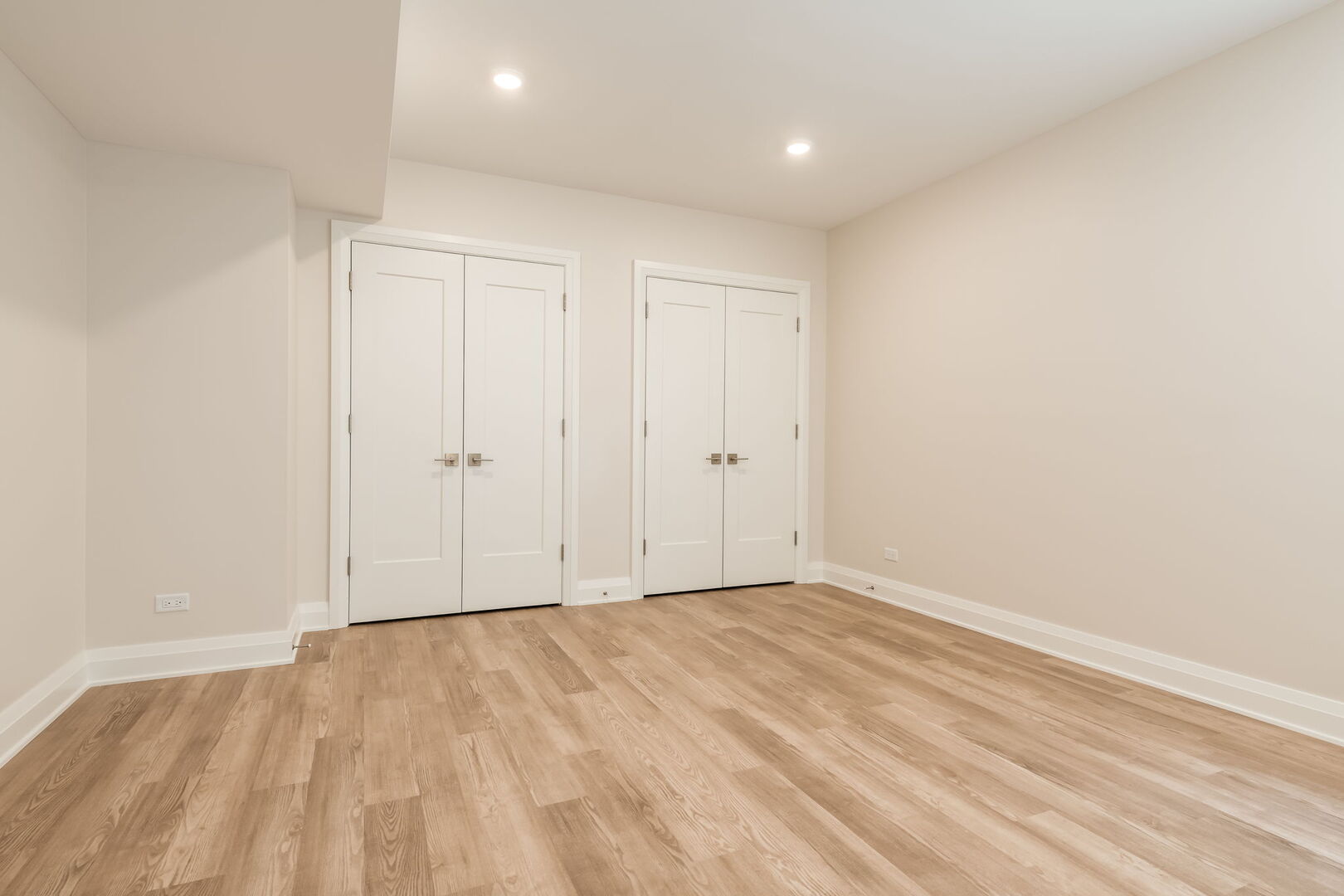 900 South Colfax Avenue Elmhurst IL 60126