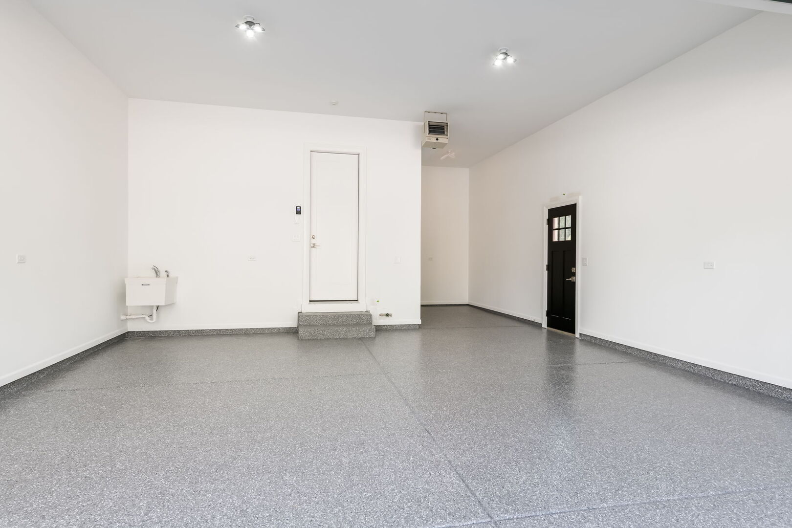 900 South Colfax Avenue Elmhurst IL 60126