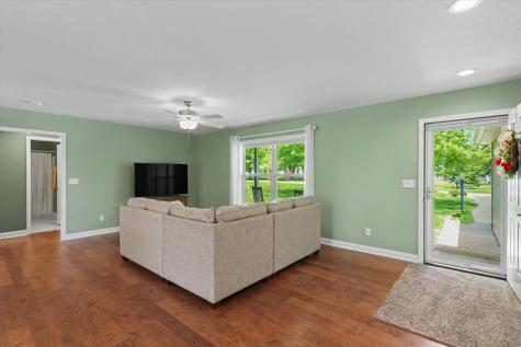 895 County Road 2125 Champaign IL 61822