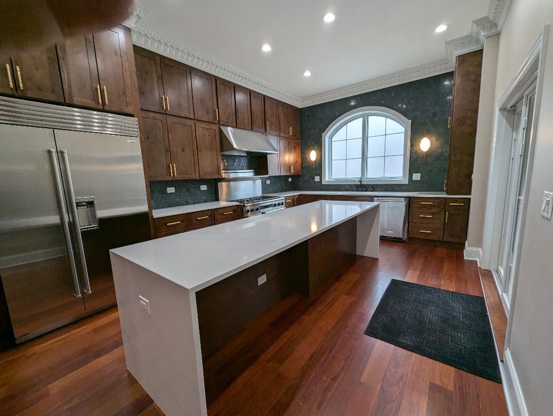 2150 West Monroe Street Chicago IL 60612