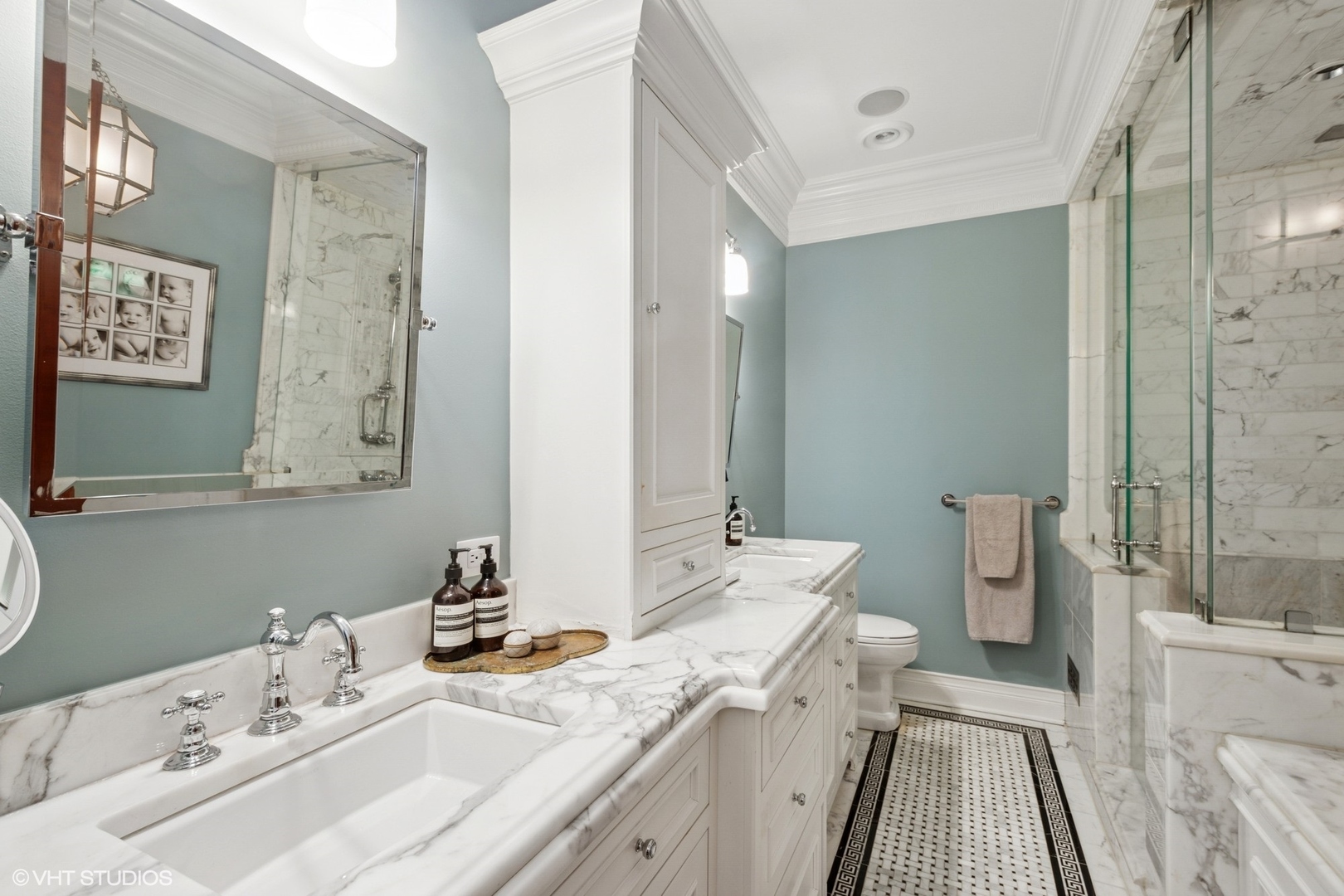 1934 North Bissell Street Chicago IL 60614