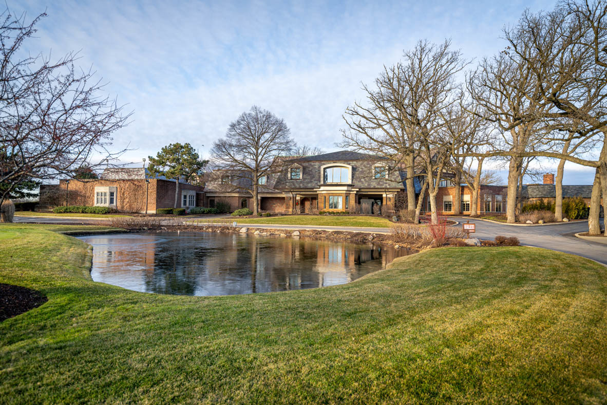 385 Summit Circle Lombard IL 60148
