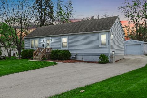 144 East 2nd Avenue New Lenox IL 60451