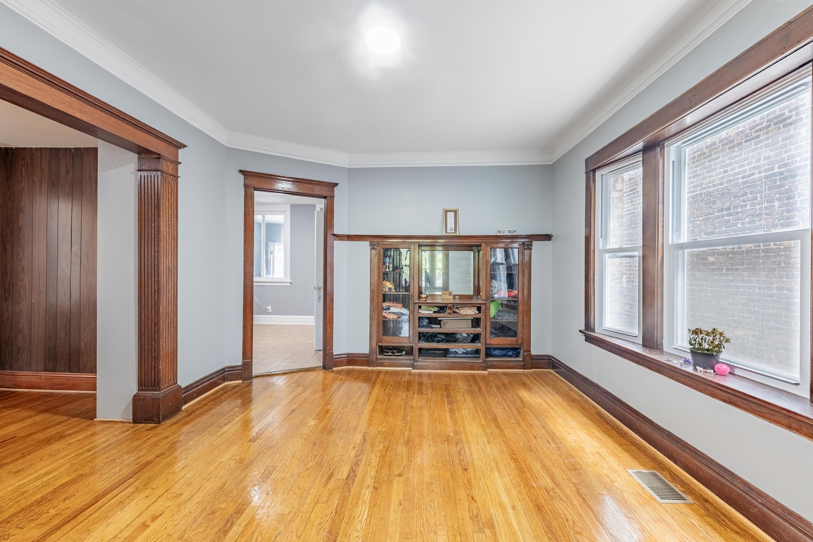 7629 South Green Street Chicago IL 60620