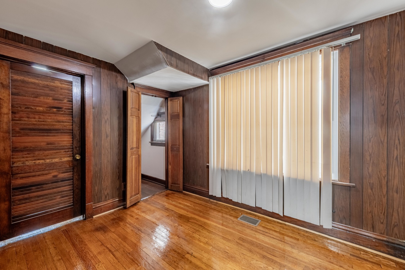 7629 South Green Street Chicago IL 60620