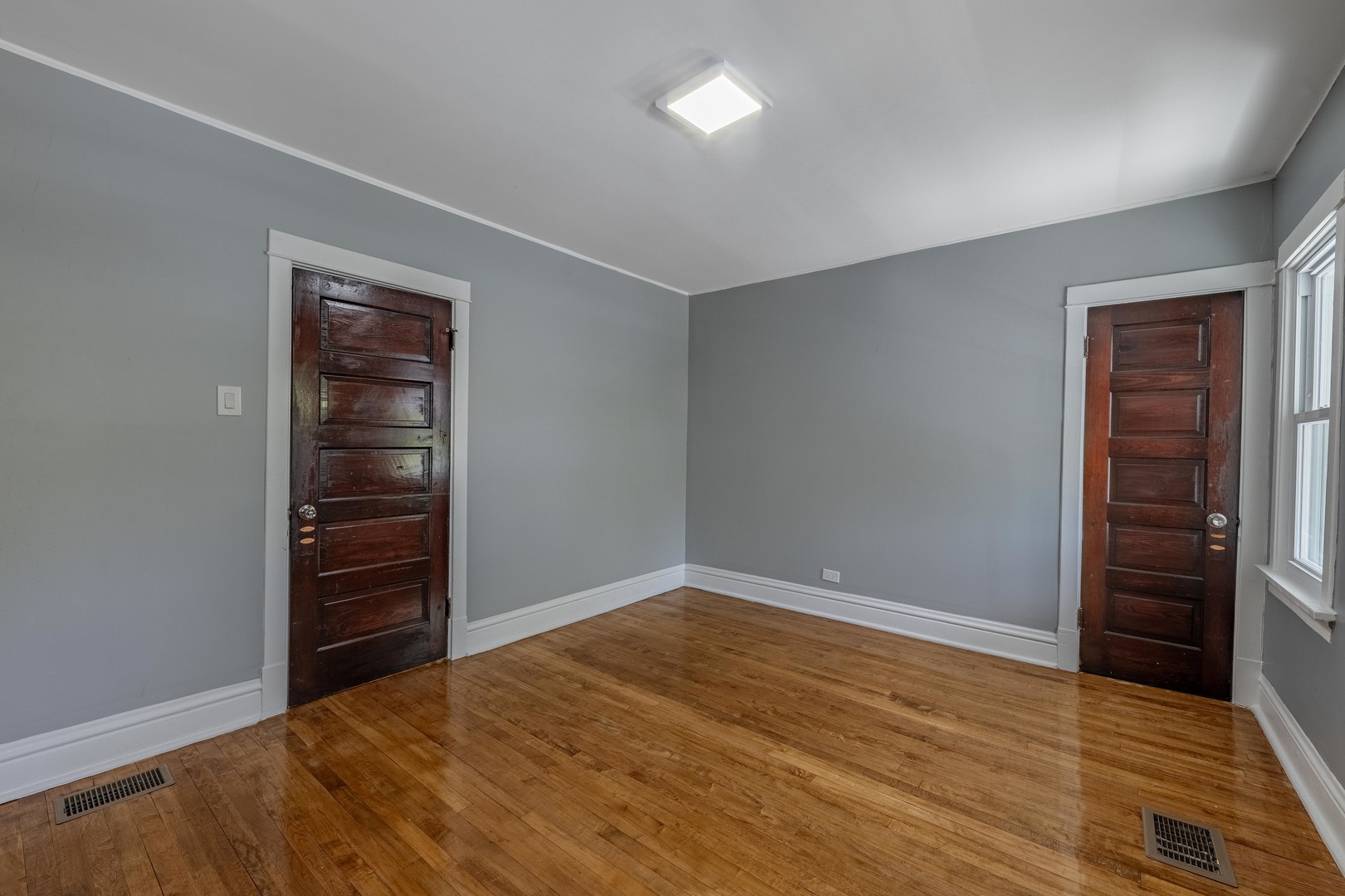 7629 South Green Street Chicago IL 60620