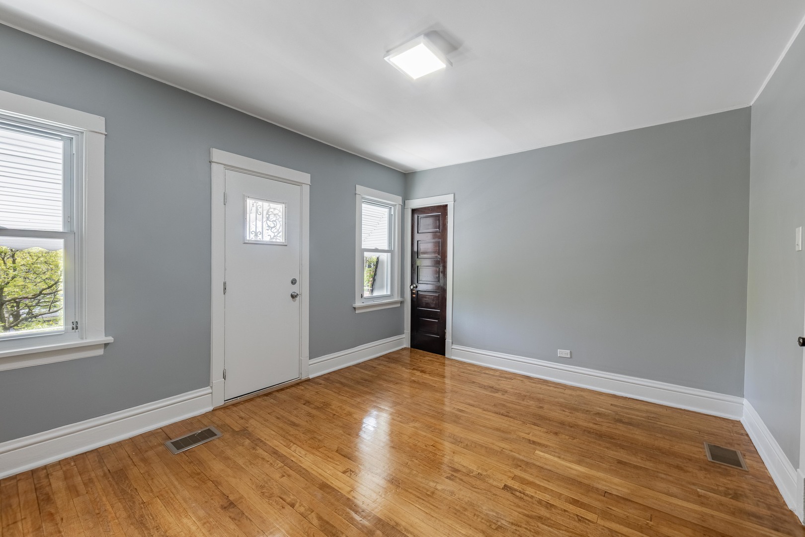 7629 South Green Street Chicago IL 60620
