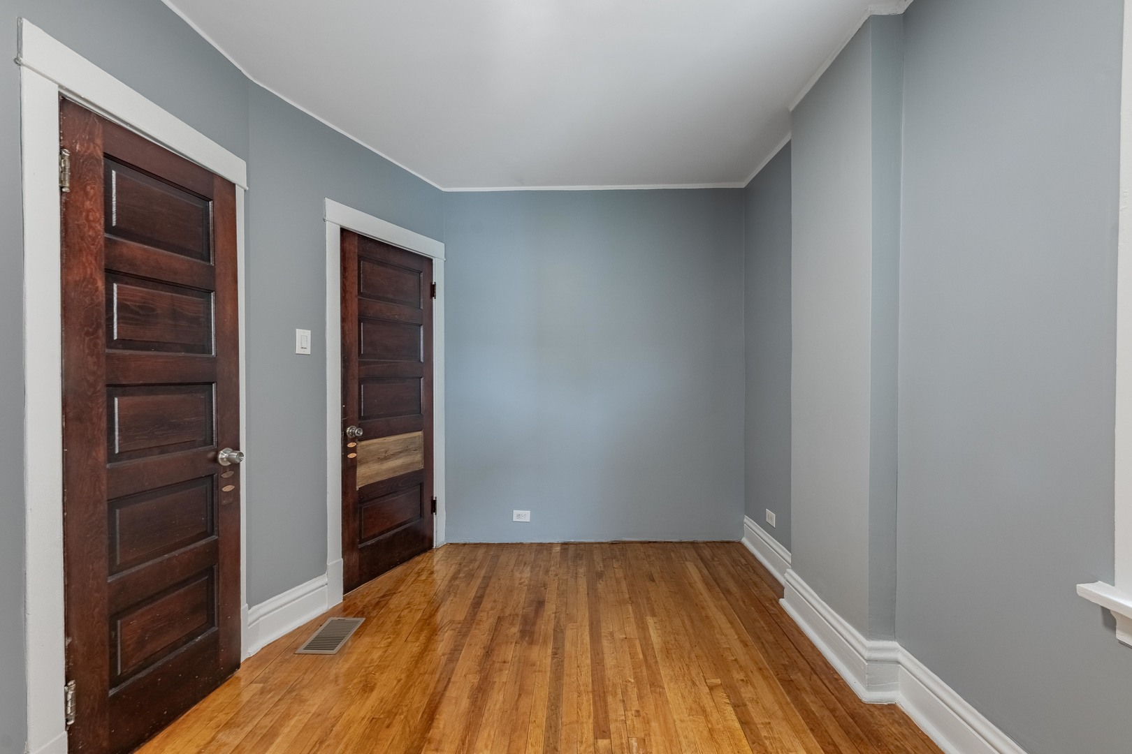 7629 South Green Street Chicago IL 60620
