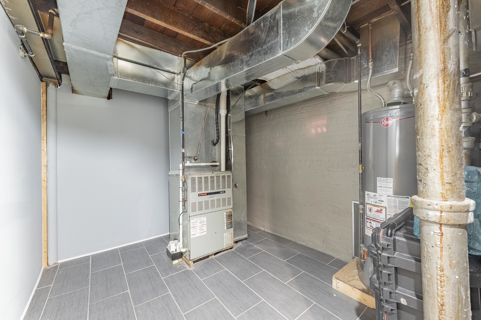 7629 South Green Street Chicago IL 60620