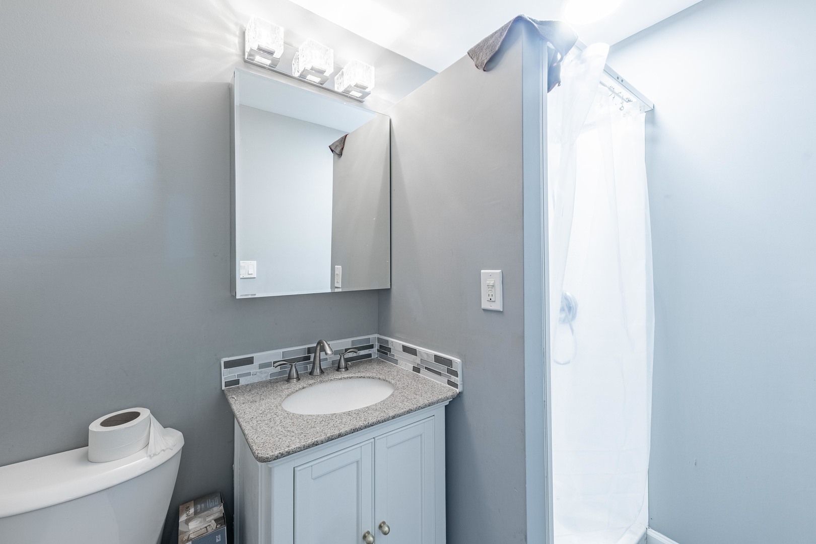 7629 South Green Street Chicago IL 60620