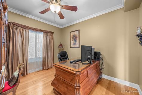 298 Cara Lane Wood Dale IL 60191