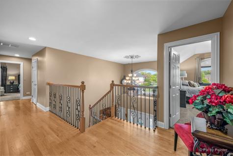 298 Cara Lane Wood Dale IL 60191
