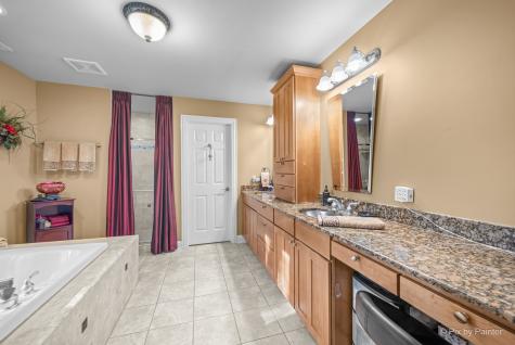 298 Cara Lane Wood Dale IL 60191