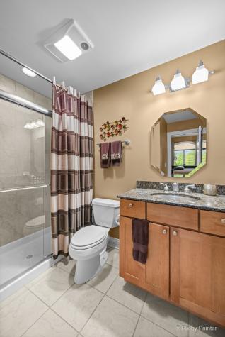298 Cara Lane Wood Dale IL 60191
