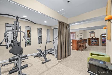 298 Cara Lane Wood Dale IL 60191