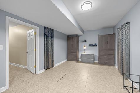 298 Cara Lane Wood Dale IL 60191