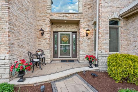 298 Cara Lane Wood Dale IL 60191