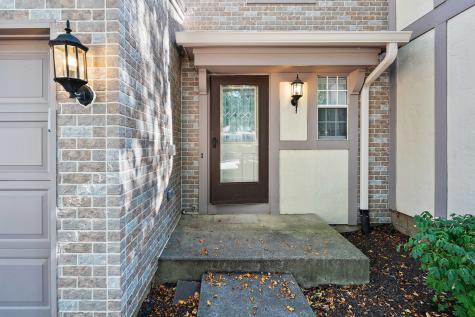 1404 West Sapphire Drive Hoffman Estates IL 60192
