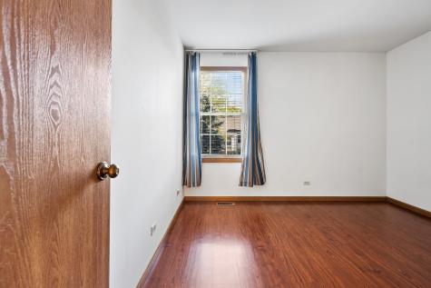 1404 West Sapphire Drive Hoffman Estates IL 60192