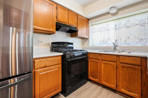 1404 West Sapphire Drive Hoffman Estates IL 60192
