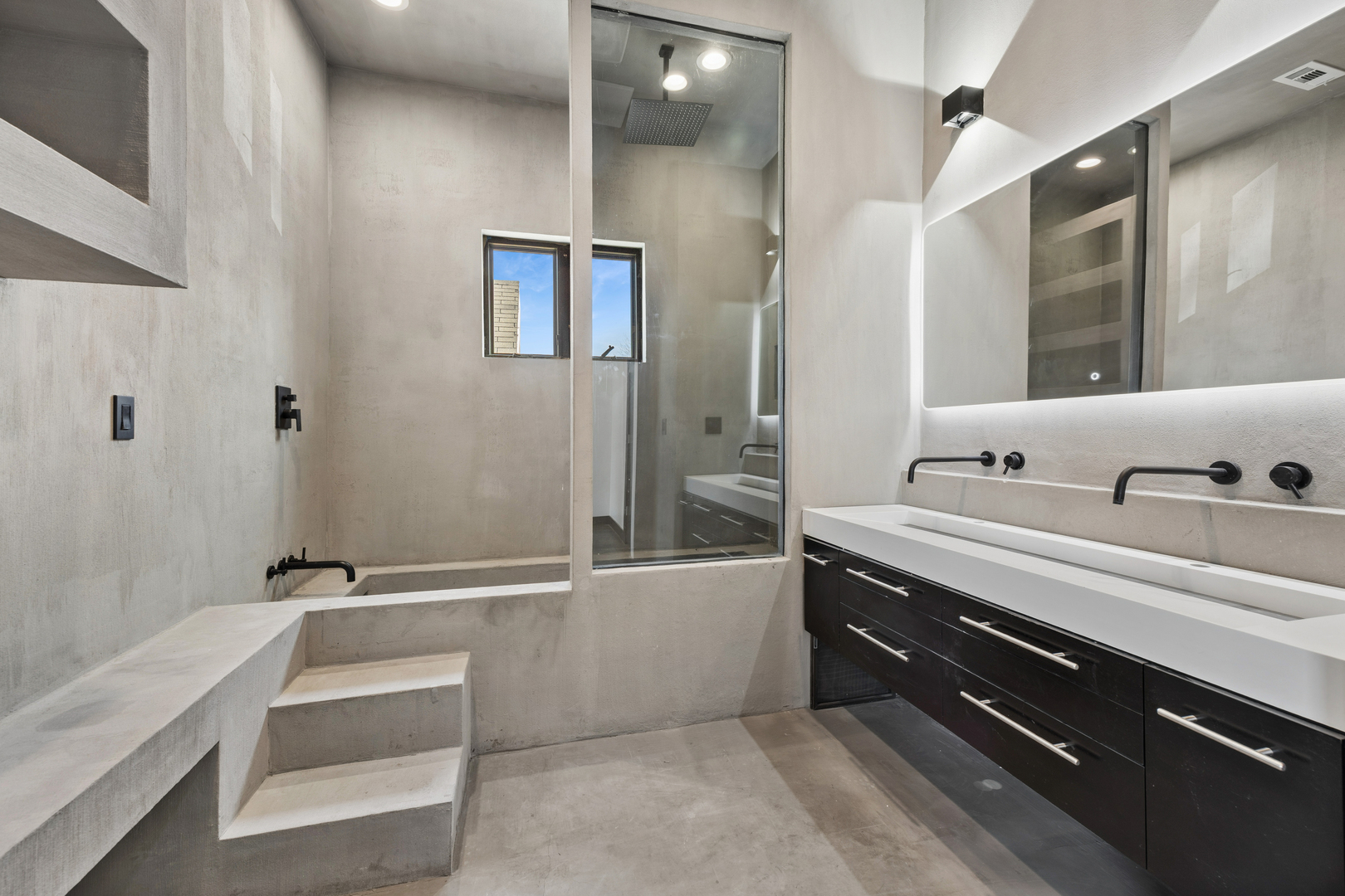 1412 West Fuller Street Chicago IL 60608