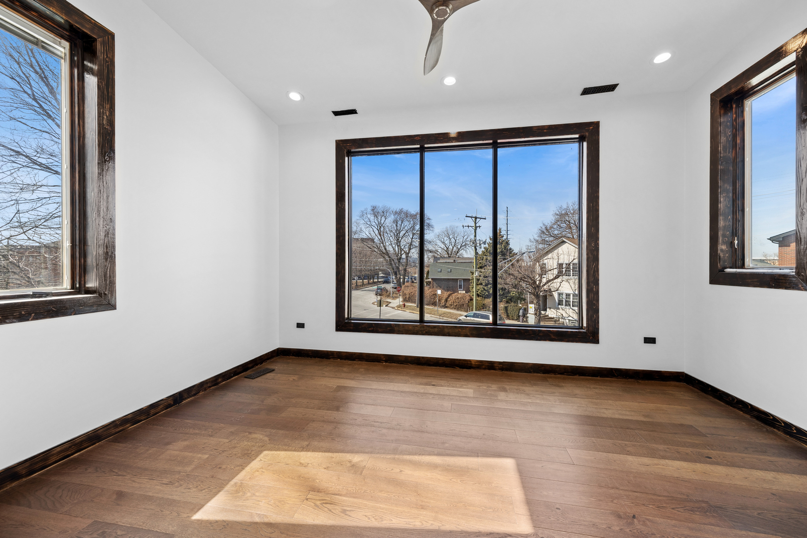 1412 West Fuller Street Chicago IL 60608