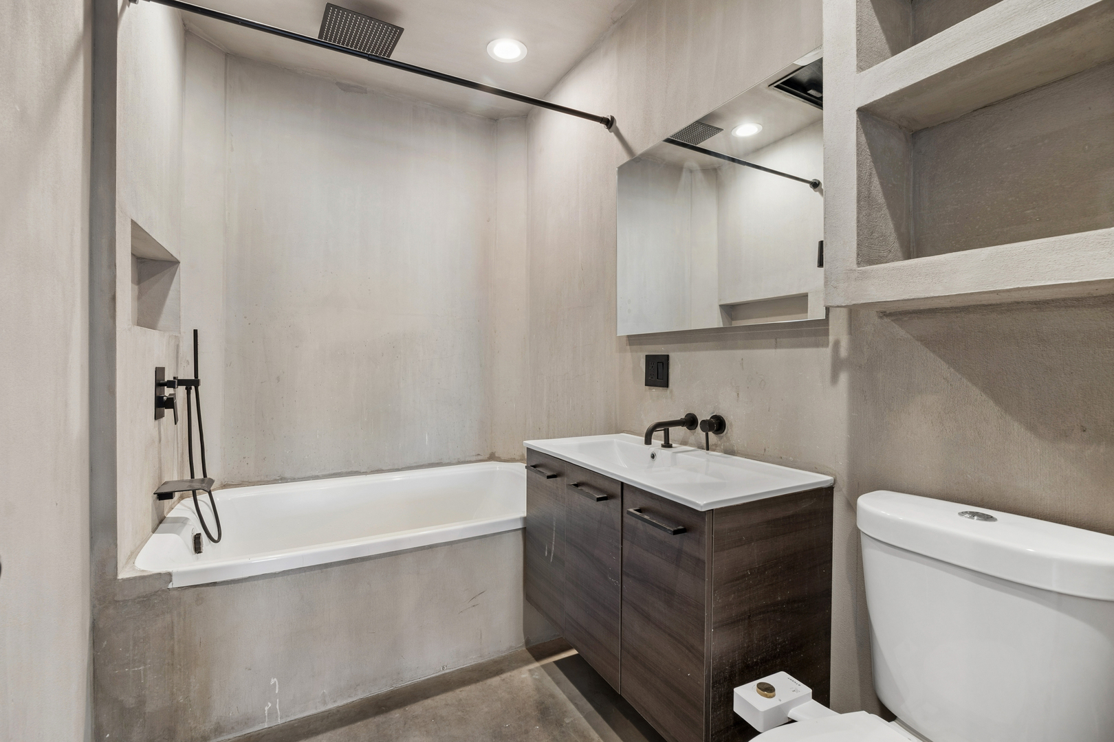 1412 West Fuller Street Chicago IL 60608