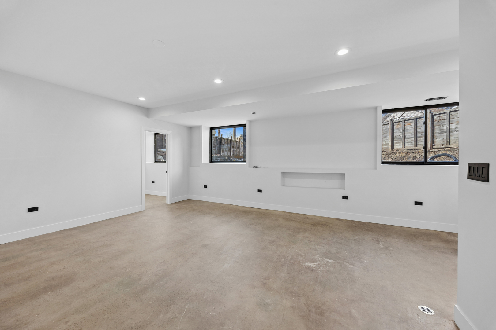 1412 West Fuller Street Chicago IL 60608