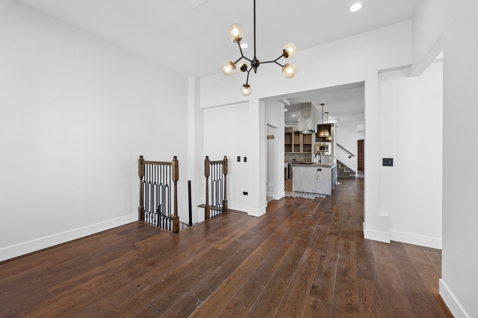 1412 West Fuller Street Chicago IL 60608