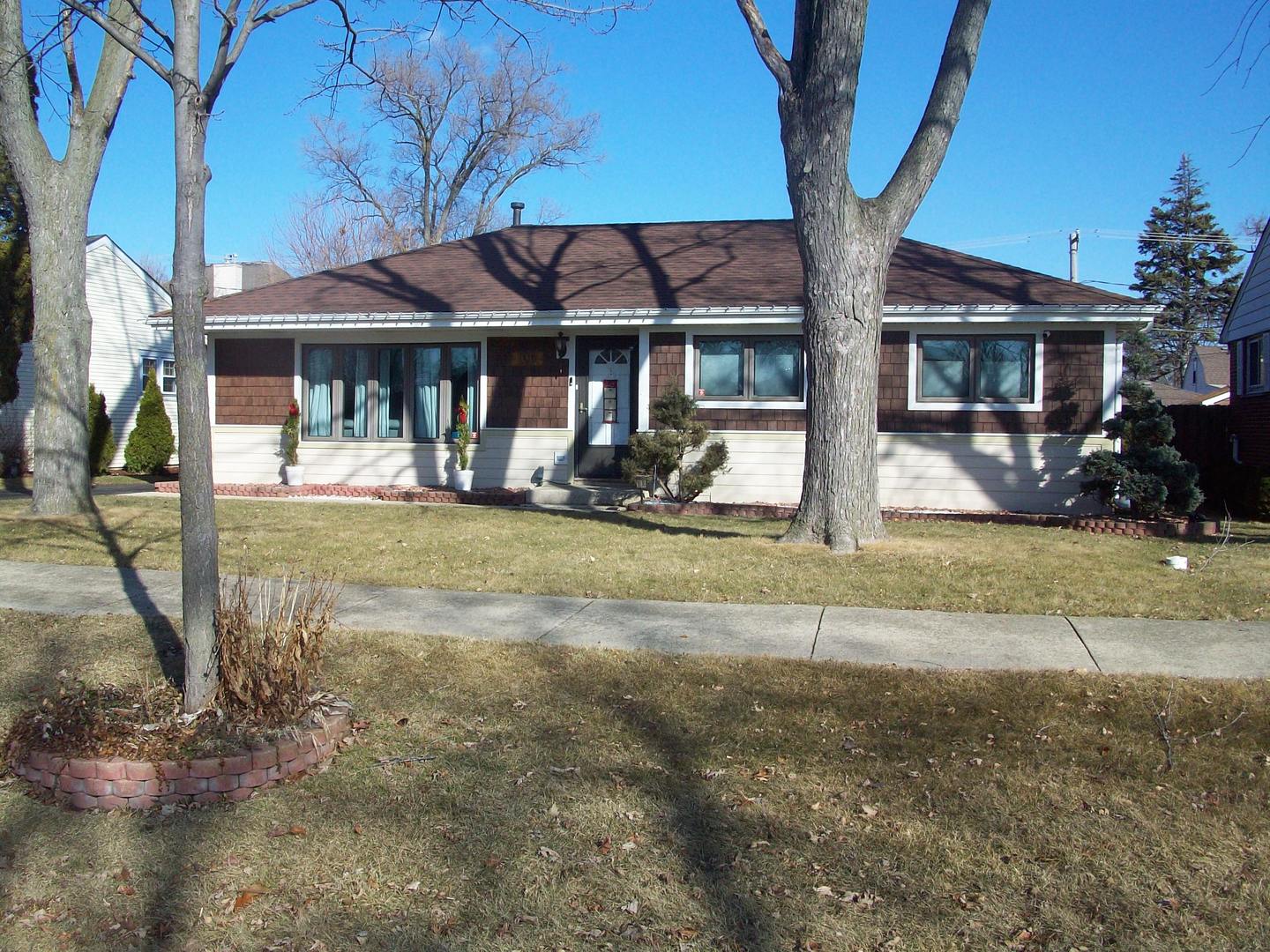 1015 Glendale Street Bensenville IL 60106