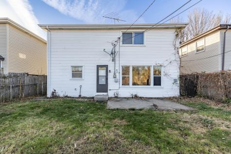 13415 South Mackinaw Avenue Chicago IL 60633