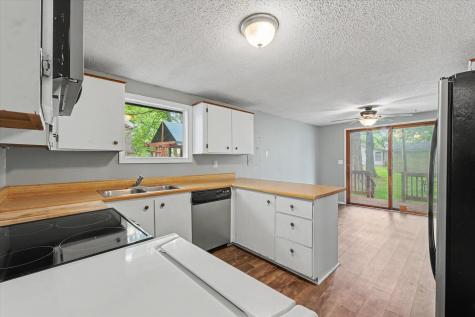 704 East Lincoln Street Monticello IL 61856