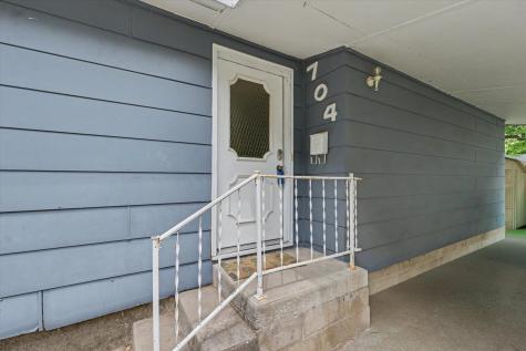 704 East Lincoln Street Monticello IL 61856