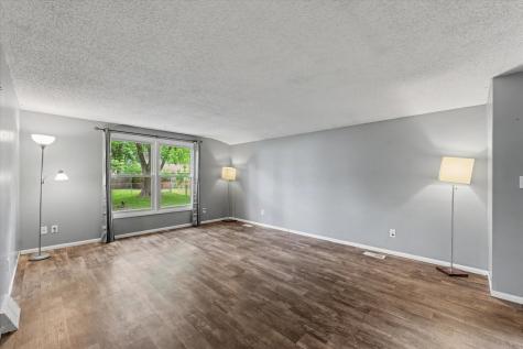 704 East Lincoln Street Monticello IL 61856