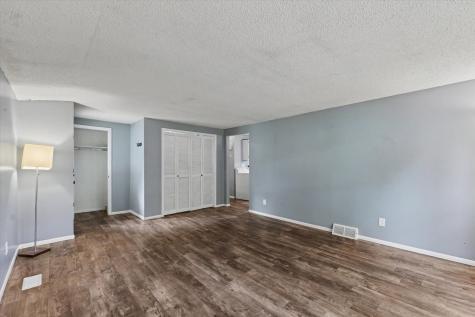 704 East Lincoln Street Monticello IL 61856