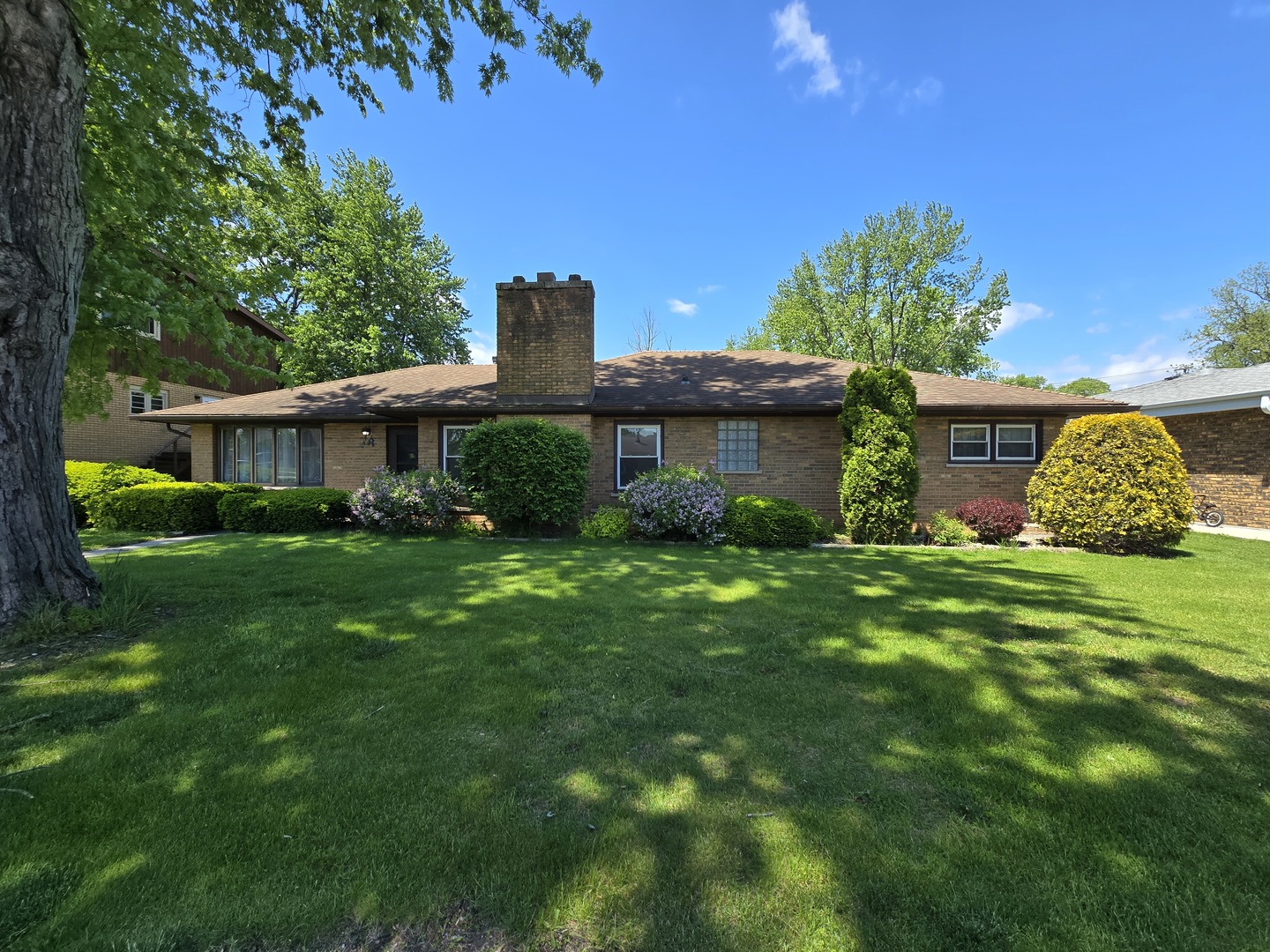 426 Maxwell Street Beecher IL 60401