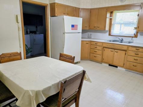 426 Maxwell Street Beecher IL 60401