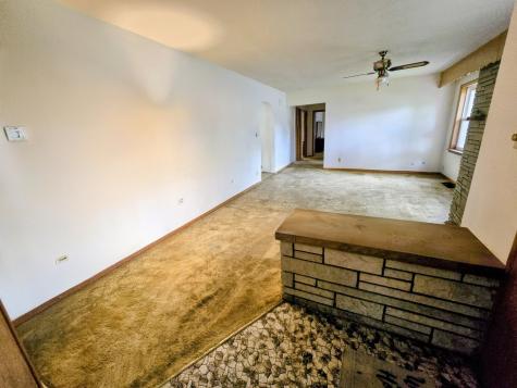 426 Maxwell Street Beecher IL 60401
