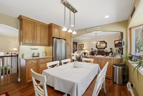 898 East Schirra Drive Palatine IL 60074