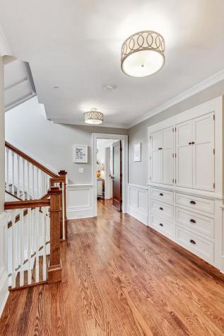512 Meadow Lane Libertyville IL 60048