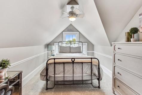 512 Meadow Lane Libertyville IL 60048