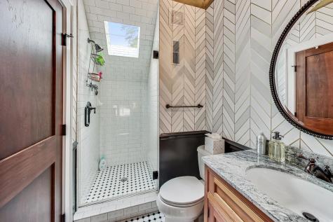 512 Meadow Lane Libertyville IL 60048
