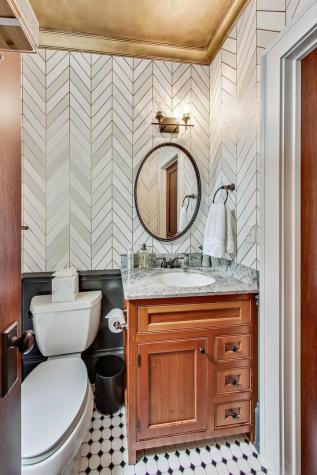 512 Meadow Lane Libertyville IL 60048